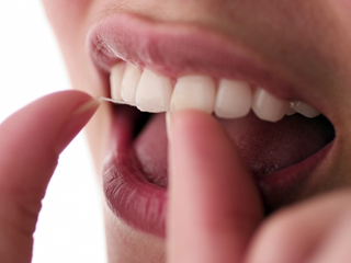 Какво представлява зъбният имплант и какво трябва да знаем за него?