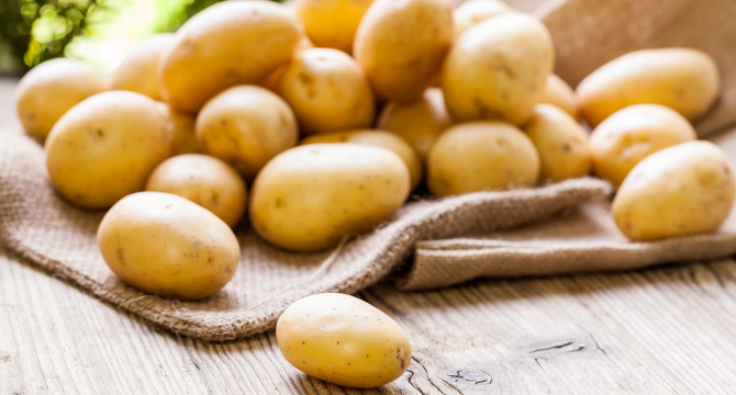 Кои болежки облекчава картофът?