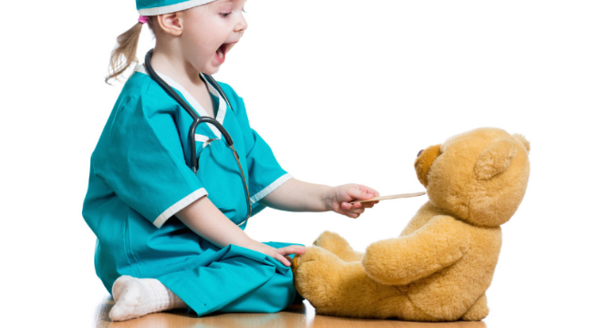 Детски хирург от УМБАЛ Бургас посвети месец юни на безплатни прегледи