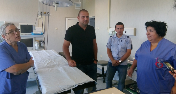 Детска хирургия на УМБАЛ Свети Георги получи операционна маса за 22 хил. лева 