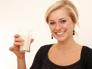 Млякото не увеличава риска от рак?
