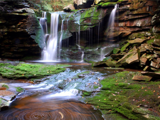 Здравословните ползи на планинската и размразената вода