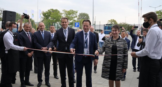 Нов завод в Благоевград ще произвежда хайтек пpoтeзи и биoнични имплaнти 
