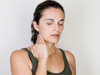 Защо гърлото боли и как да се храним по време на гърлобол