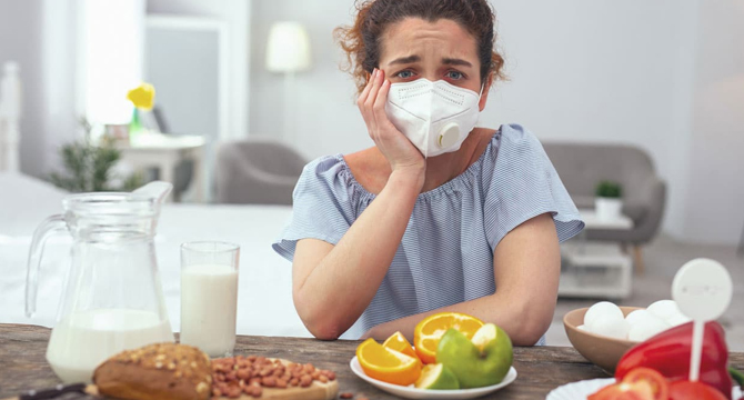 Каква е разликата между непоносимост към храни и хранителни алергии?