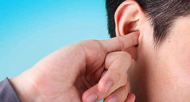 Сърбеж в ушите - какви може да са причините?